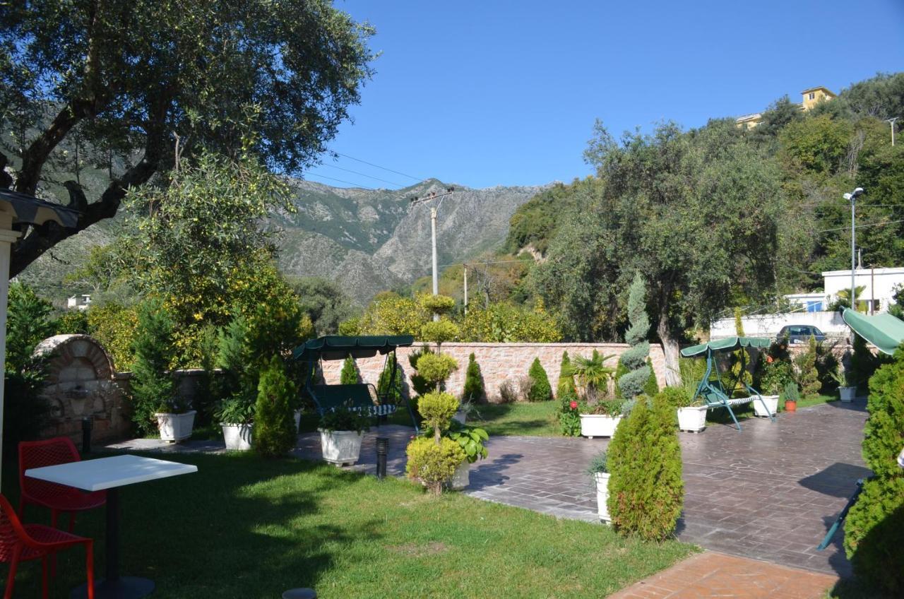 Vila Florika Hotel Borsh Exterior photo
